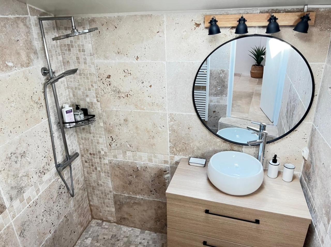 Chez Lise Apartment Montpellier Bagian luar foto